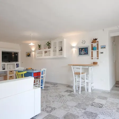 Dimora Adoa Apartmán *